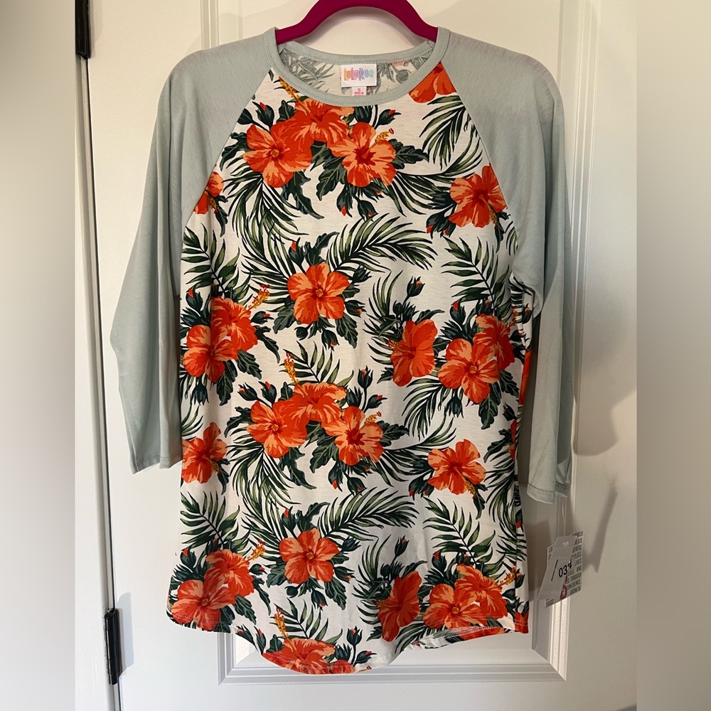 New LulaRoe Randy T -S